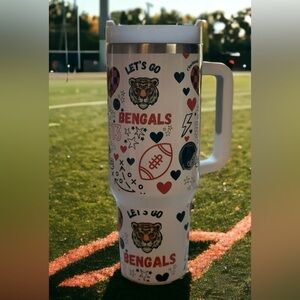 {Scribbles&SipsCo} Cincinnati Bengals Football 40oz Tumbler